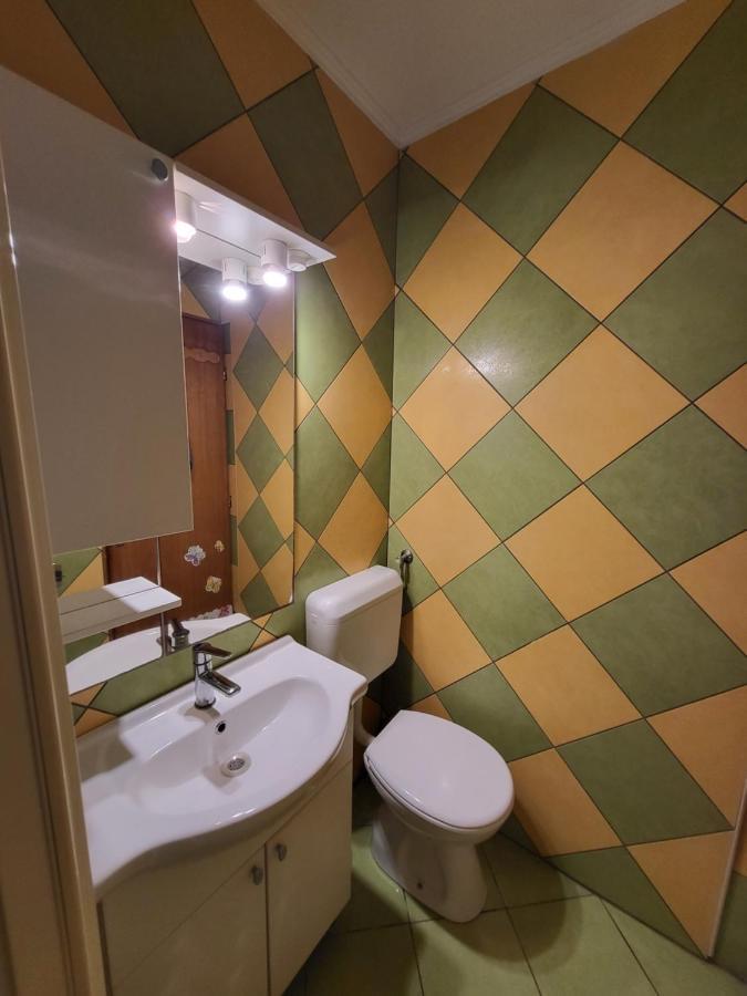 Apartmaniinprimosten Ngoại thất bức ảnh